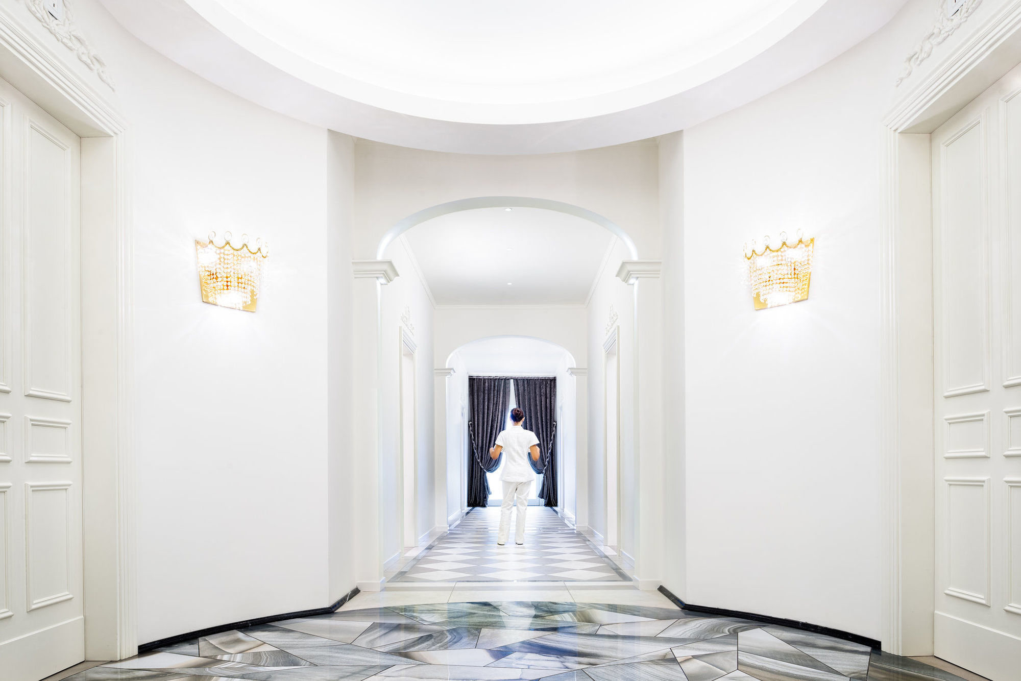 Grand Hotel Trieste & Victoria Abano Terme Ngoại thất bức ảnh The White House, 2017